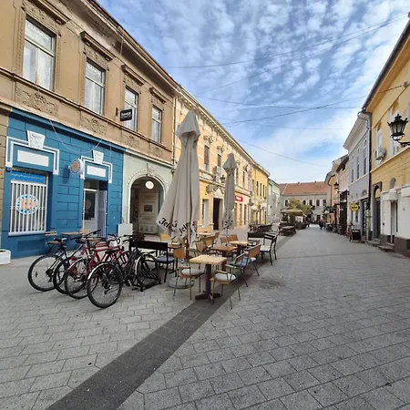 Hazelnut Apartment Novi Sad Exterior photo